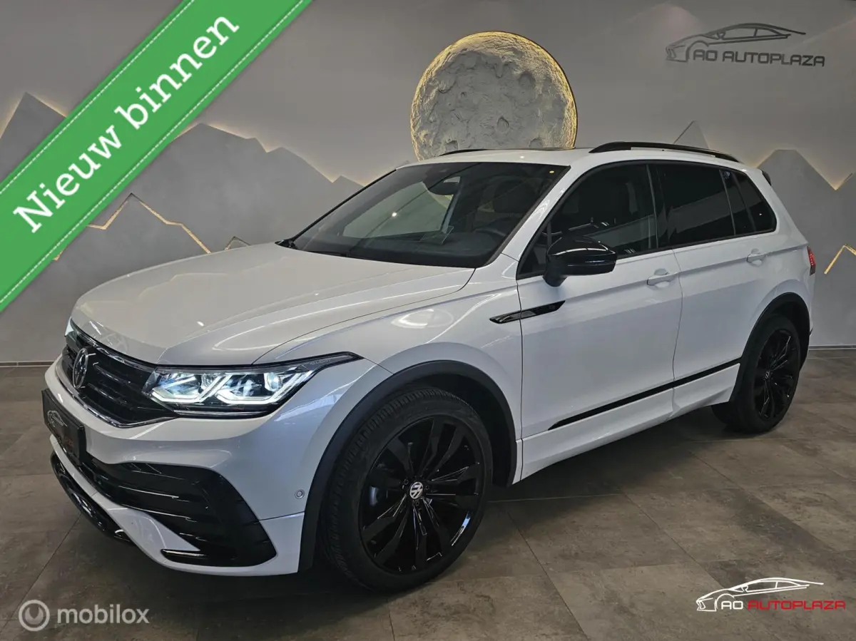 1.5 TSI 3x R-Line Panorama/Black Style/HUD