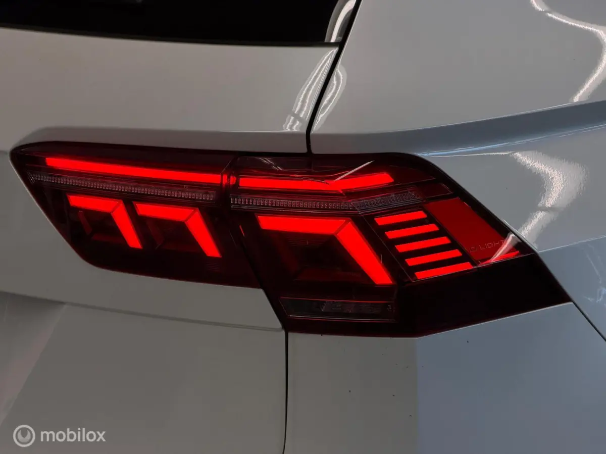 1.5 TSI 3x R-Line Panorama/Black Style/HUD