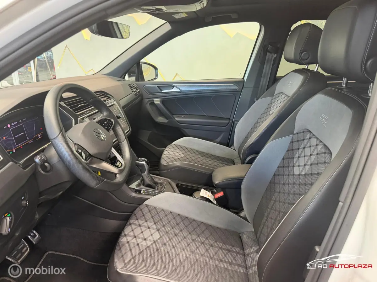 1.5 TSI 3x R-Line Panorama/Black Style/HUD
