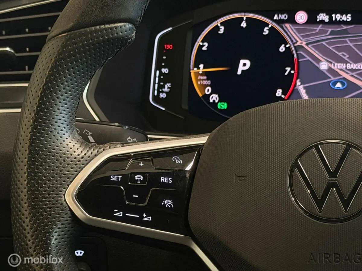 1.5 TSI 3x R-Line Panorama/Black Style/HUD
