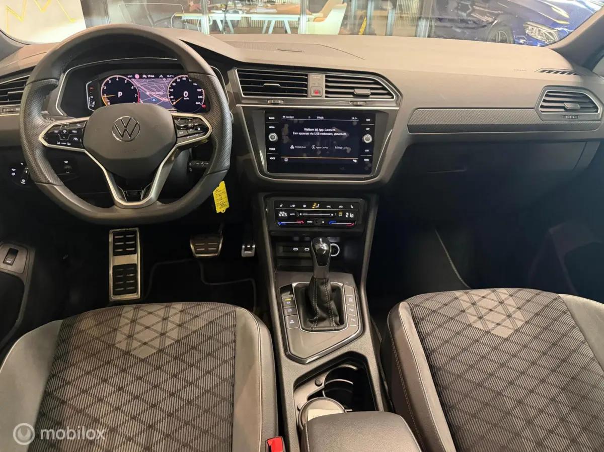 1.5 TSI 3x R-Line Panorama/Black Style/HUD