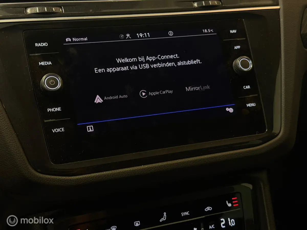 1.5 TSI 3x R-Line Panorama/Black Style/IQ Light