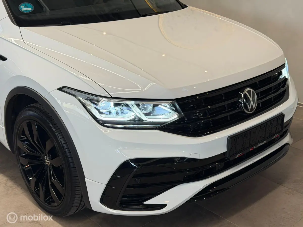 1.5 TSI 3x R-Line Panorama/Black Style/IQ Light