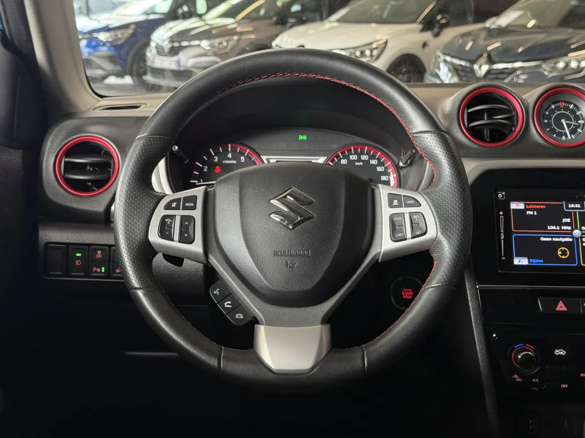 1.4 S Allgrip Navi | 17" | Carplay | Camera | ACC | Dodehoek | Dealer onderhouden.