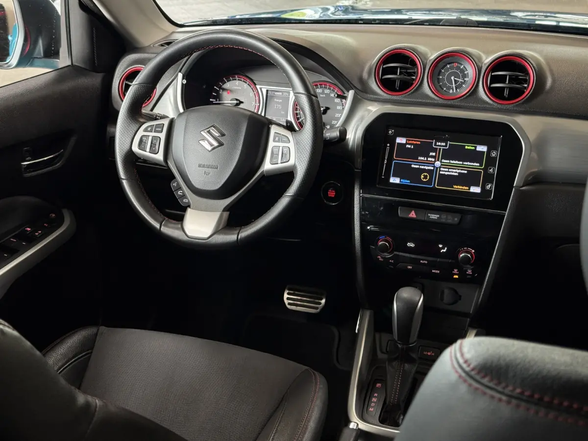 1.4 S Allgrip Navi | 17" | Carplay | Camera | ACC | Dodehoek | Dealer onderhouden.