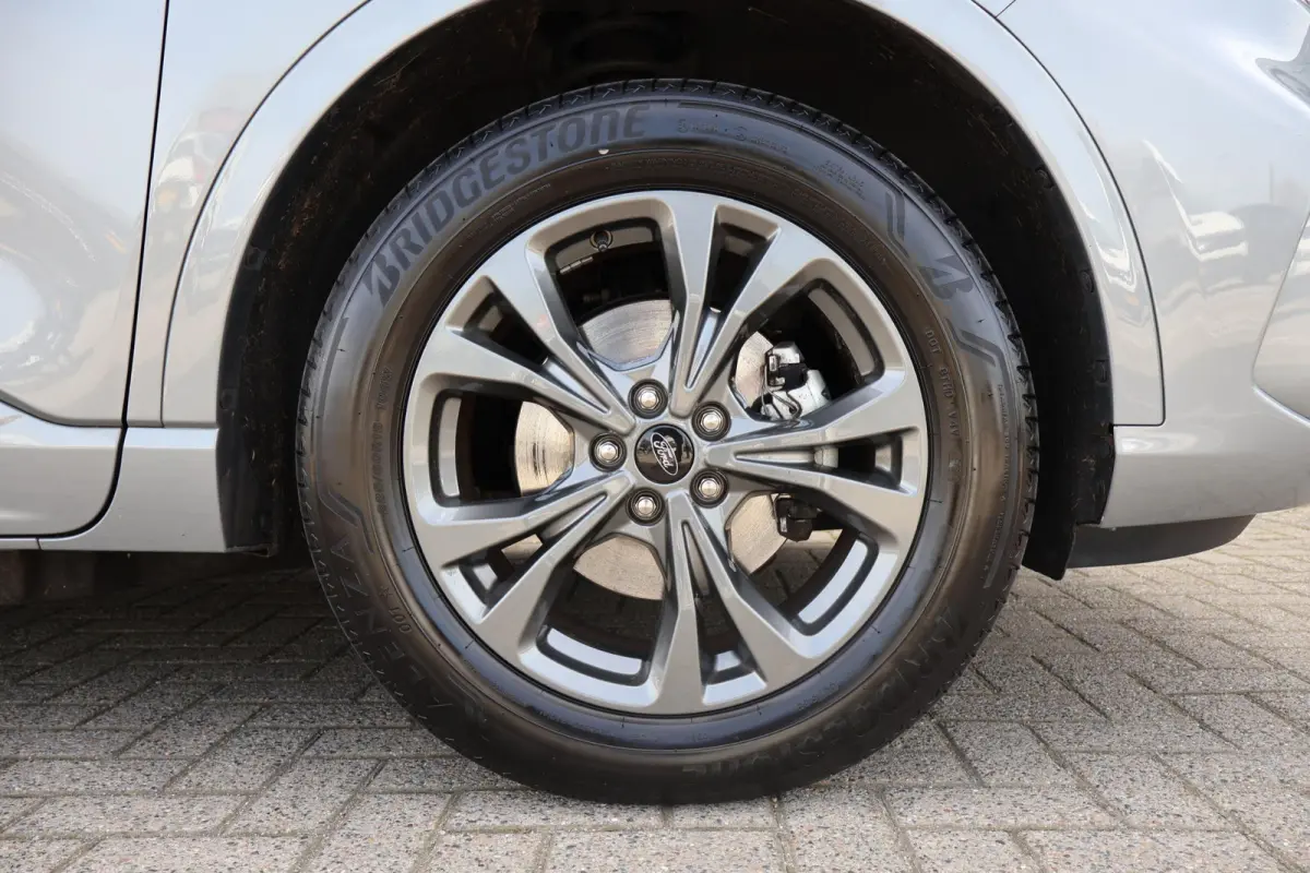 2.5 PHEV ST-Line 1e Eigenaar | Volledig Onderh | BTW | NAP | Camera | Navi | DashCam | Carplay | Elek Klep | 1 Kabel | Cruise | Bots | DAB | Full LED | Keyless | PDC