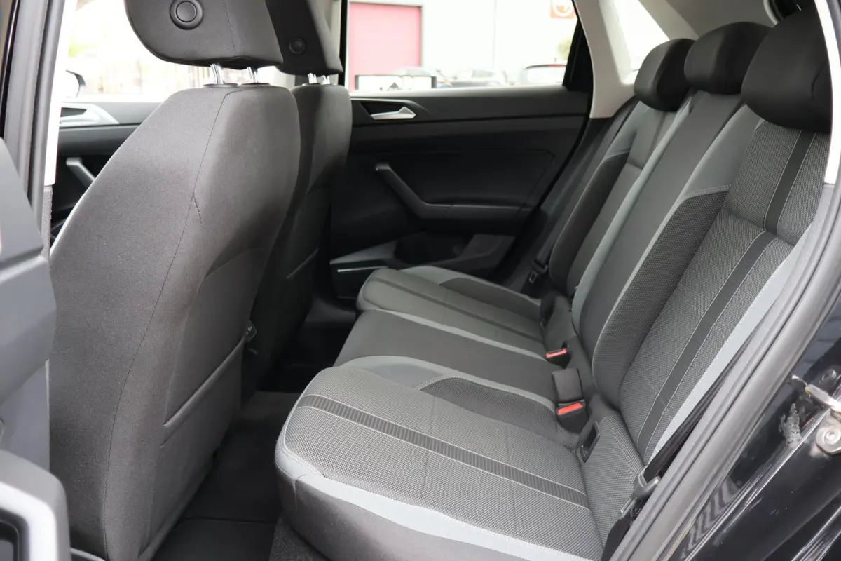 1.0 TSI Highline Business R 1e Eigenaar | Volledig Onderh | NAP | BTW | Navi | Carplay | Climate | ACC | DAB | LED | Start/Stop | PDC