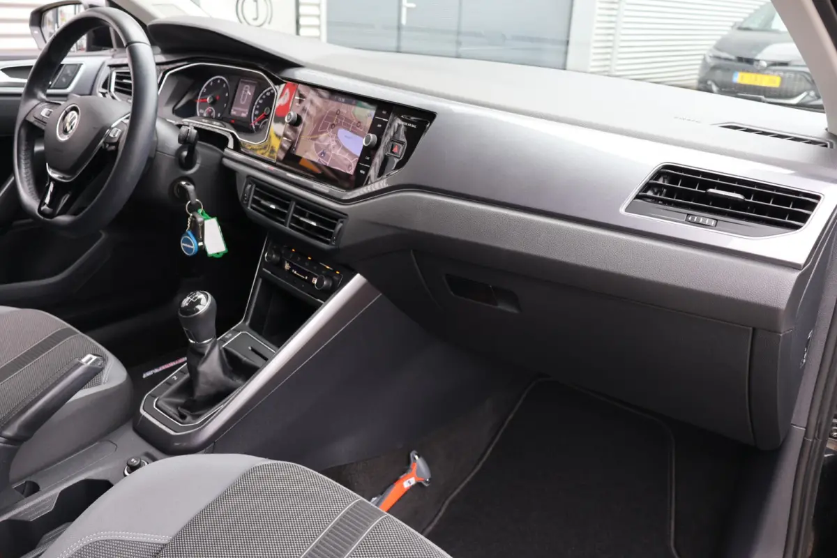 1.0 TSI Highline Business R 1e Eigenaar | Volledig Onderh | NAP | BTW | Navi | Carplay | Climate | ACC | DAB | LED | Start/Stop | PDC
