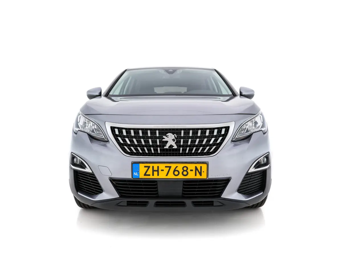 1.2 PureTech Blue Lease Executive *NAVI-FULLMAP | DIGI-COCKPIT | SPORT-SEATS | ECC | PDC | CRUISE | CARPLAY  | PRIVACY-GLASS | TOWBAR | 17"ALU*