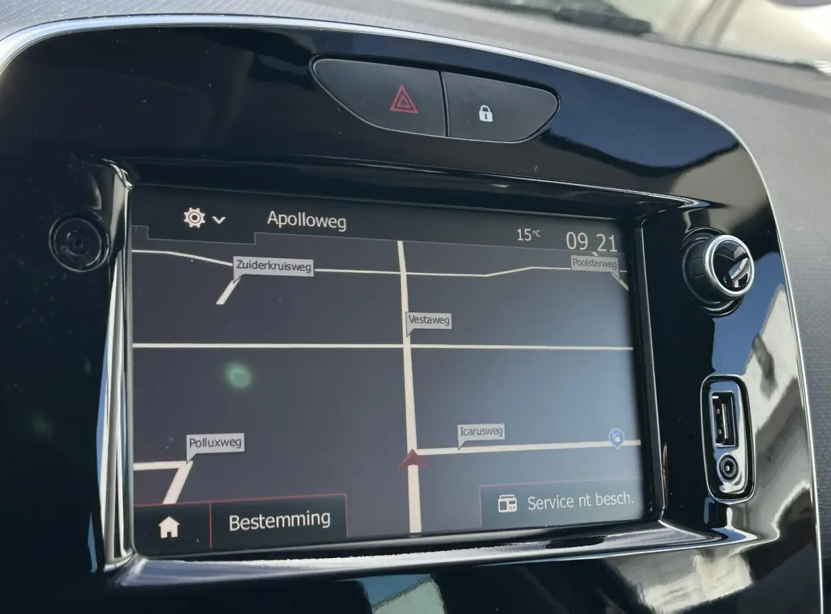0.9 TCe Limited | Nette Staat | Volledige Onderhoudshistorie | Navigatie | Cruise Control | Airco | Parkeersensoren | Lichtmetalen Velgen |
