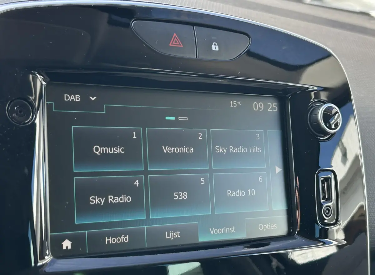 0.9 TCe Limited | Nette Staat | Volledige Onderhoudshistorie | Navigatie | Cruise Control | Airco | Parkeersensoren | Lichtmetalen Velgen |