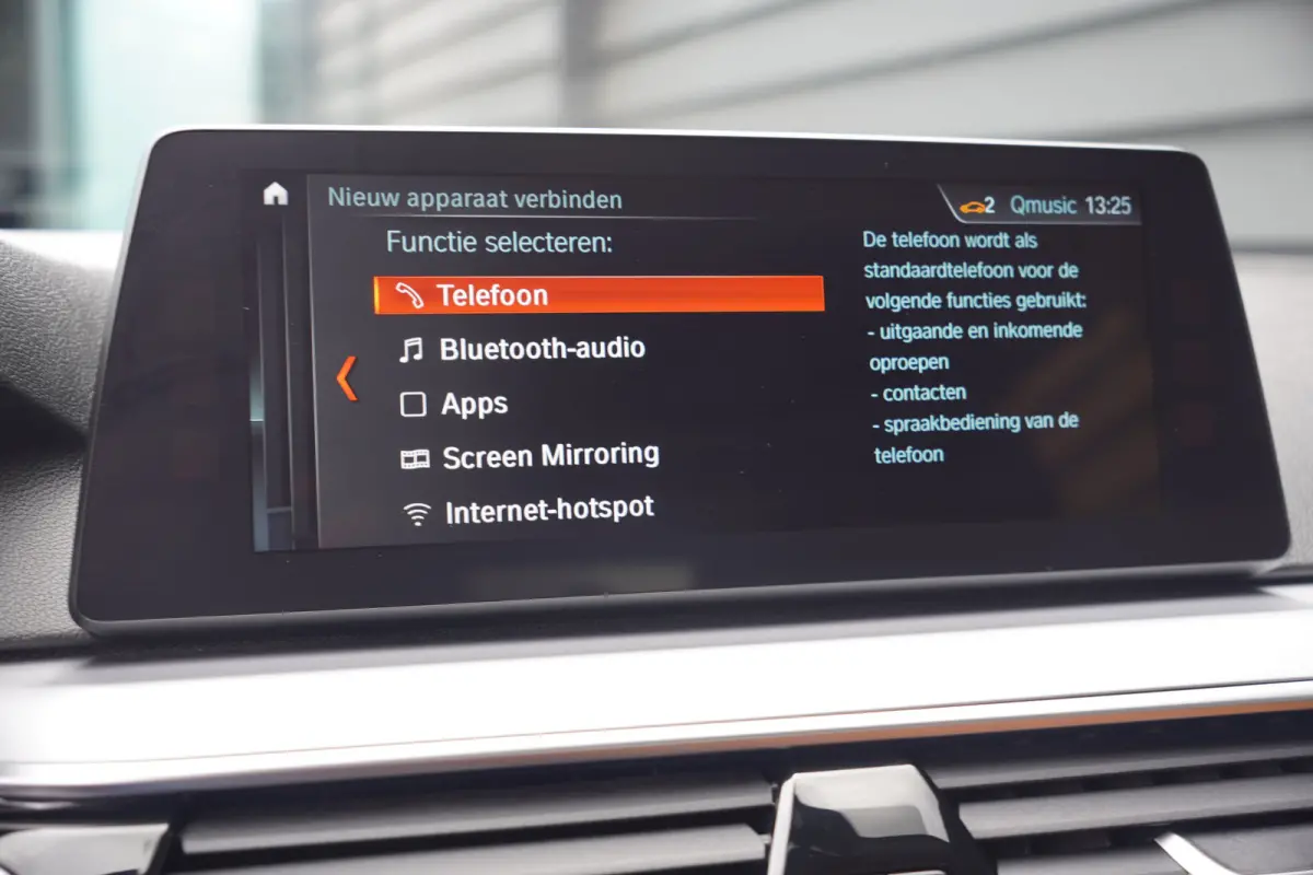 530i Executive - LEDER - MEMORY STOELEN - LUXURY LINE -
