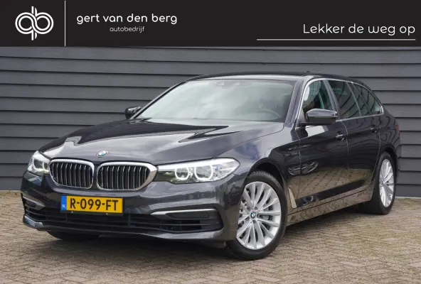 530i Executive - LEDER - MEMORY STOELEN - LUXURY LINE -