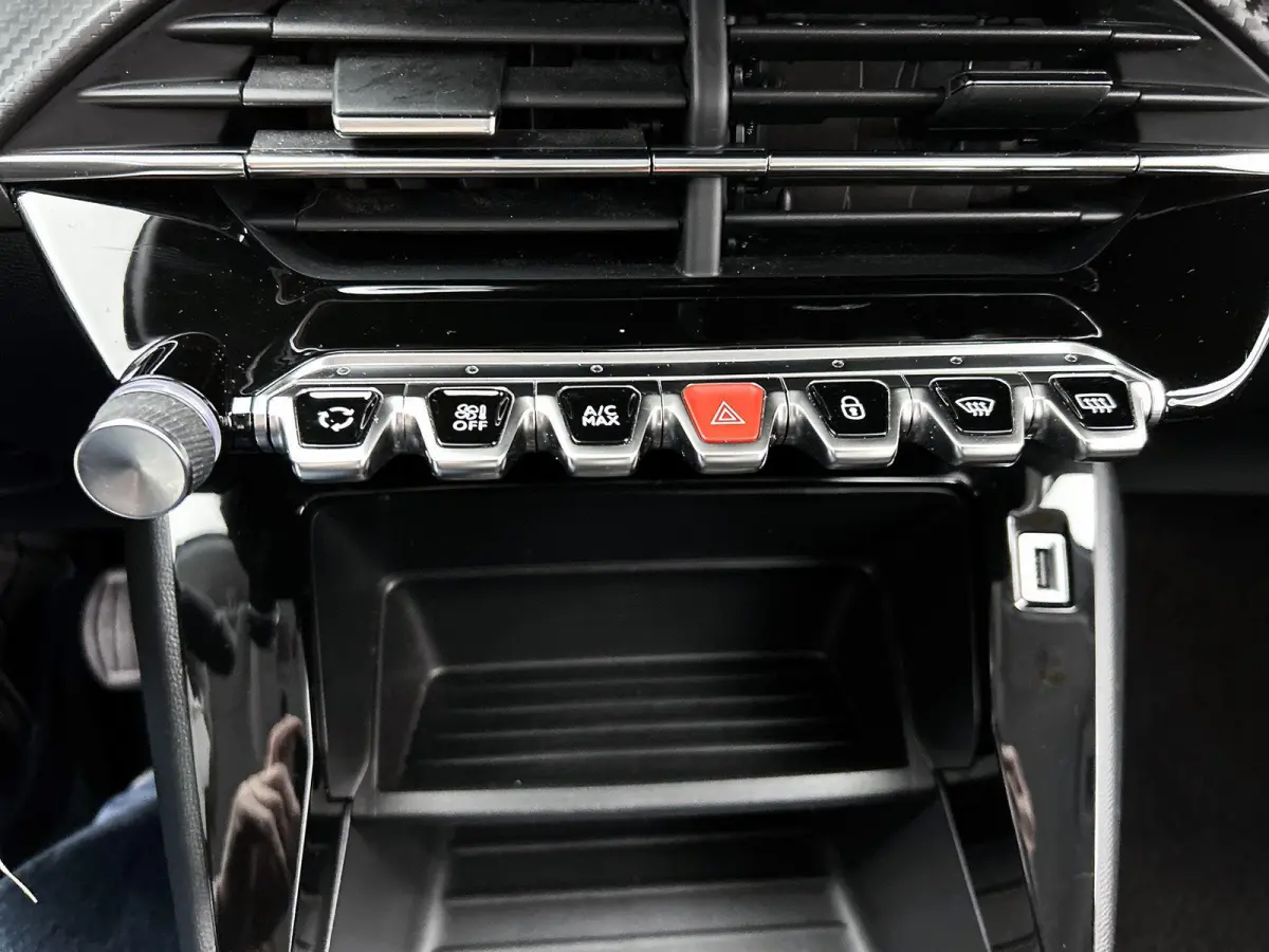 1.2 Active 75pk | 1ste eigenaar | AppleCarPlay/Android | Airco | Cruise Control | Isofix