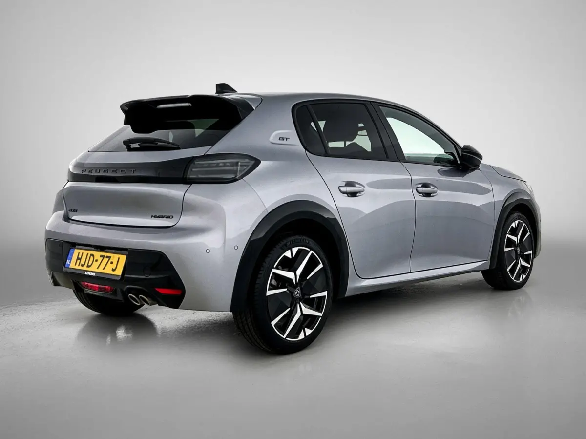 1.2 Hybrid GT 145pk Automaat | Navigatie | Camera Voor + Achter | Adaptieve Cruise Control | Dodehoekdetectie | 17"LMV | LED | Climate Control | Keyless Entry/Start | Apple Carplay/Android A