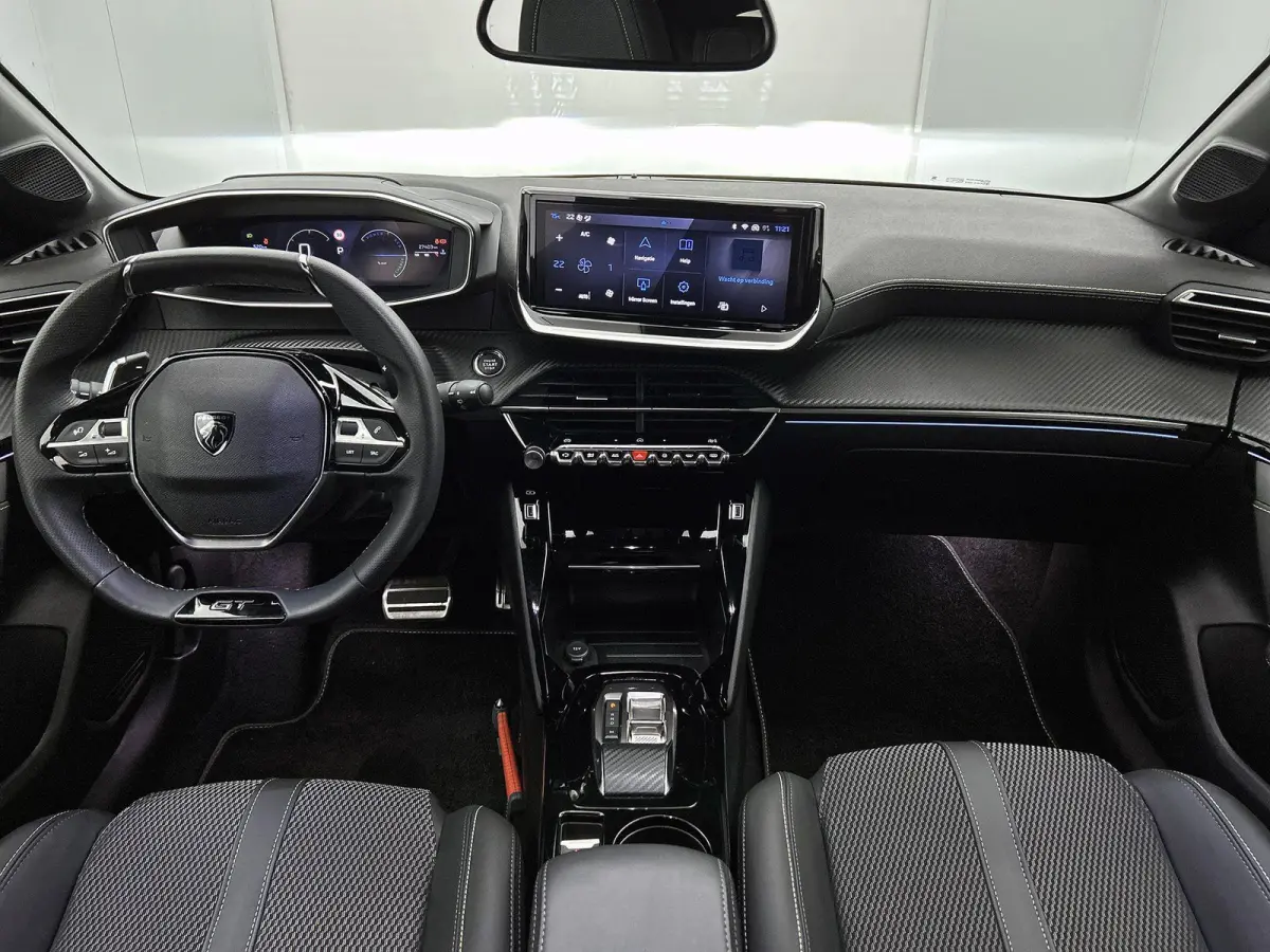 1.2 Hybrid GT 145pk Automaat | Navigatie | Camera Voor + Achter | Adaptieve Cruise Control | Dodehoekdetectie | 17"LMV | LED | Climate Control | Keyless Entry/Start | Apple Carplay/Android A