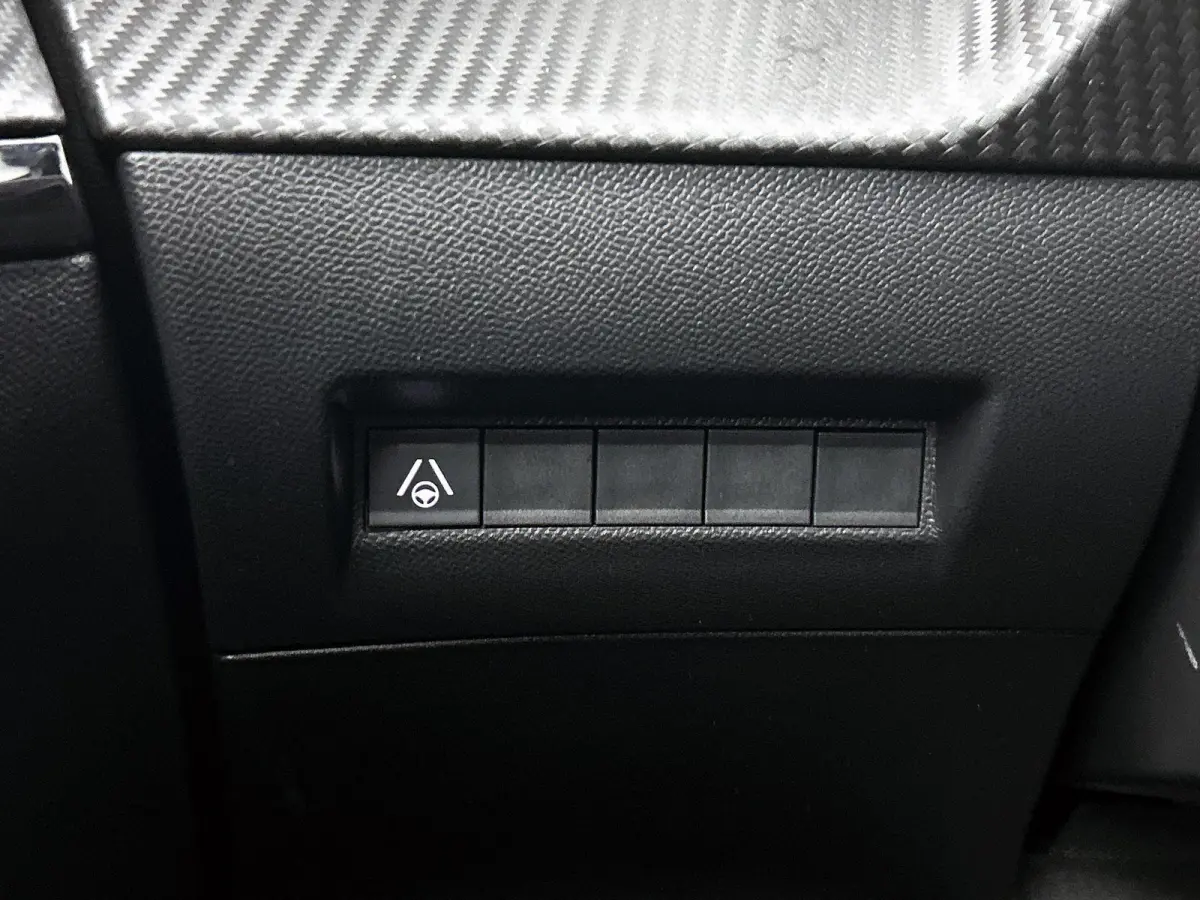 1.2 Hybrid GT 145pk Automaat | Navigatie | Camera Voor + Achter | Adaptieve Cruise Control | Dodehoekdetectie | 17"LMV | LED | Climate Control | Keyless Entry/Start | Apple Carplay/Android A