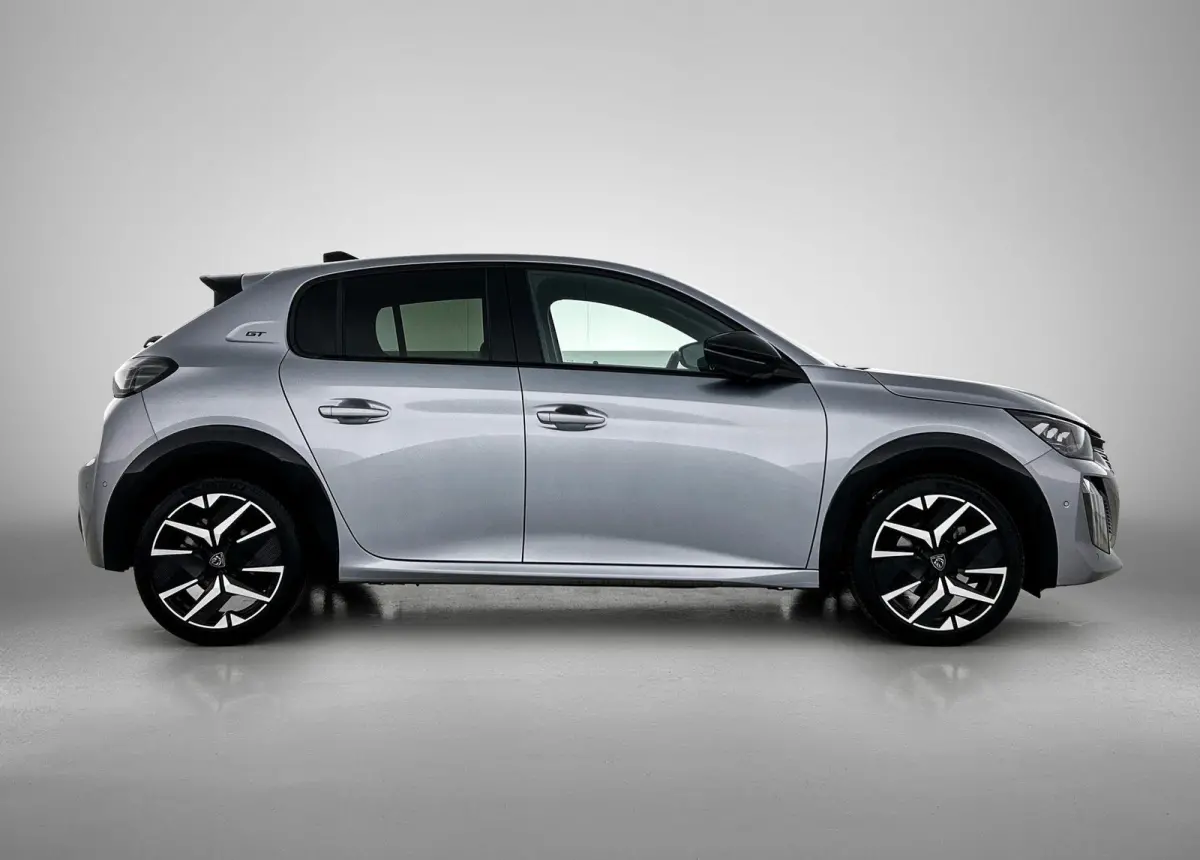 1.2 Hybrid GT 145pk Automaat | Navigatie | Camera Voor + Achter | Adaptieve Cruise Control | Dodehoekdetectie | 17"LMV | LED | Climate Control | Keyless Entry/Start | Apple Carplay/Android A