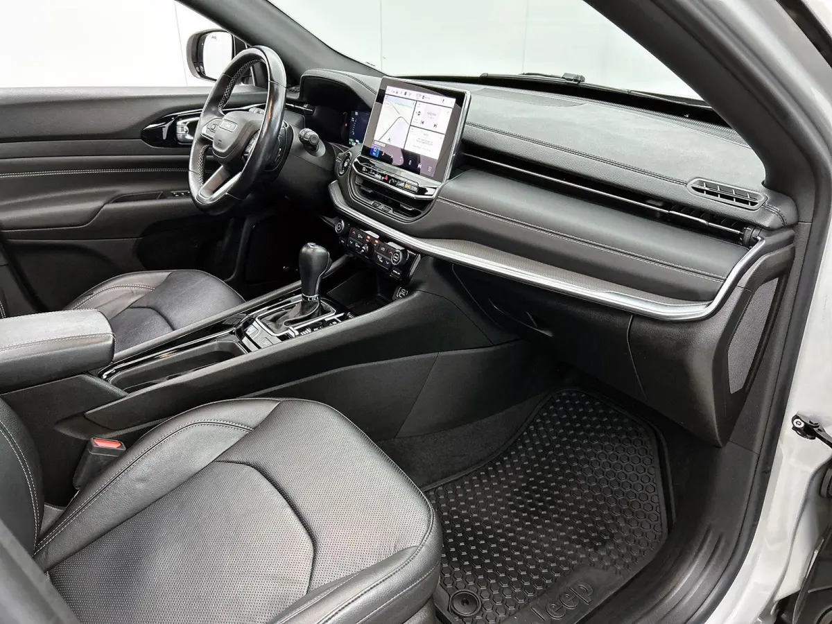 4xe Plug-in Hybrid S 240pk Automaat | 1ste Eigenaar | Schuif-/Kanteldak | 360 Camera | Elektrische Bestuurdersstoel | Adaptieve Cruise Control | LED | 19"LMV | Dodehoekdetectie | Stoelverwar