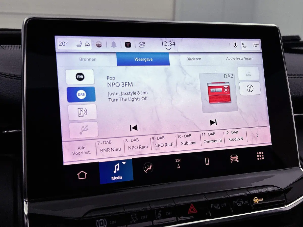 4xe Plug-in Hybrid S 240pk Automaat | 1ste Eigenaar | Schuif-/Kanteldak | 360 Camera | Elektrische Bestuurdersstoel | Adaptieve Cruise Control | LED | 19"LMV | Dodehoekdetectie | Stoelverwar