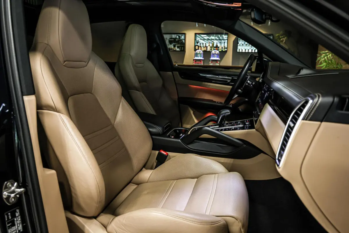 3.0 E-Hybrid|PASM|Pano|GTS stoel|Chrono|ACC
