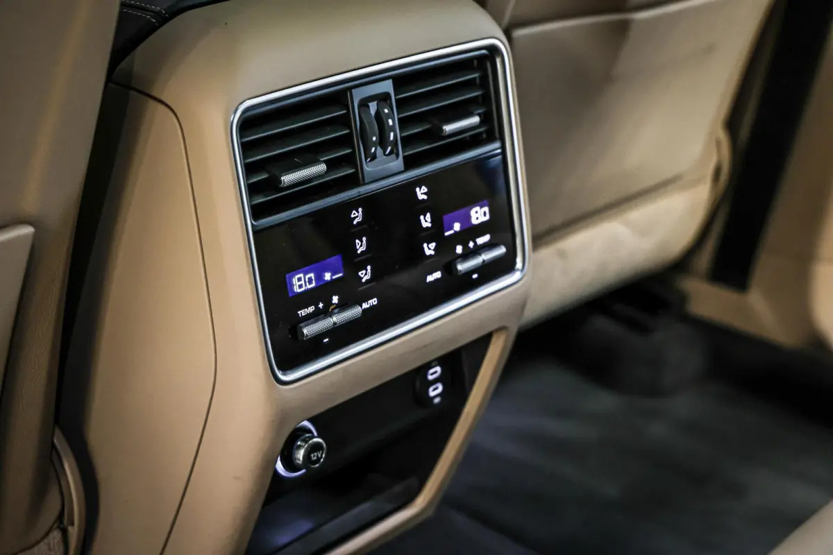 3.0 E-Hybrid|PASM|Pano|GTS stoel|Chrono|ACC