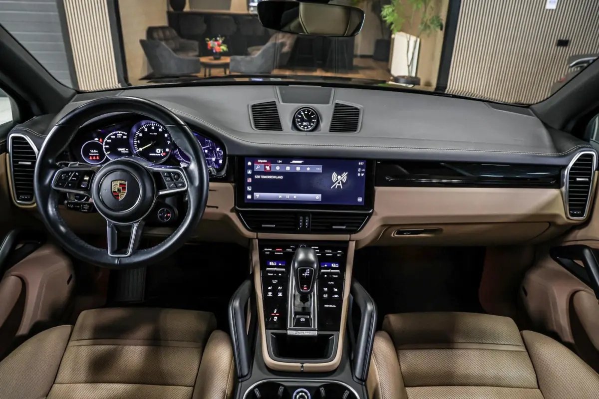 3.0 E-Hybrid|PASM|Pano|GTS stoel|Chrono|ACC