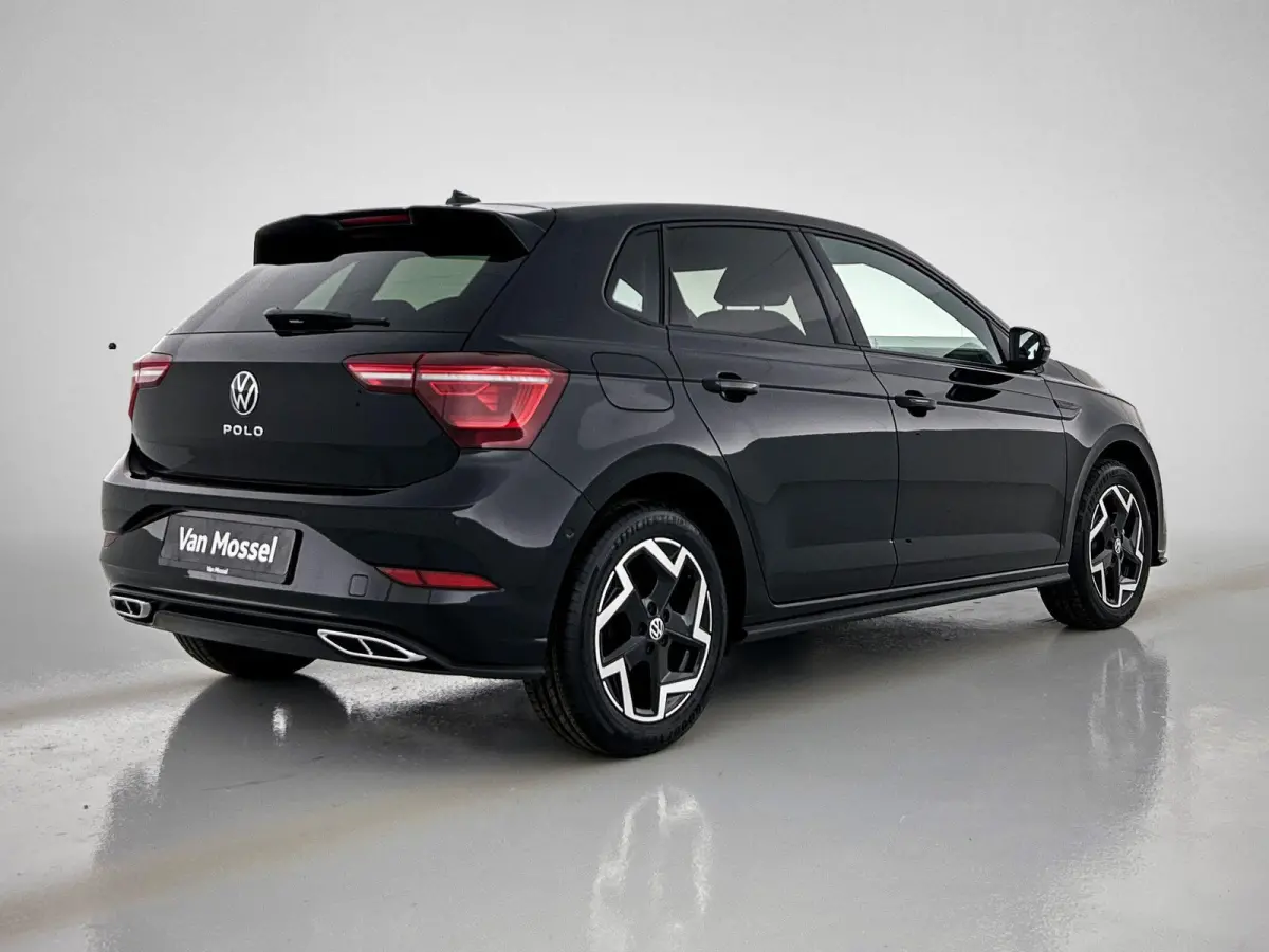 1.0 TSI R-Line Edition 95 PK| Origineel Nederlands | 1e Eigenaar | Panoramadak | LED Matrix | Stoelverwarming | Achteruitrijcamera | Climatronic | Parkeersensoren | Digitale Cockpit Pro | Na