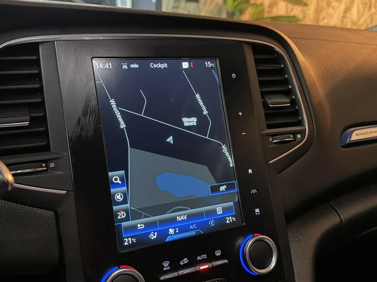 1.6 TCe GT 205pk|Automaat|Sport Kuipstoelen|Bose Audio|Trekhaak|Keyless|Digitale Cockpit|LED|Rijklaar