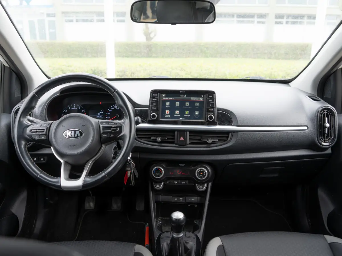 1.0 CVVT Design Edition | Trekhaak | Navigatie | Achteruitrijcamera | Climate control |