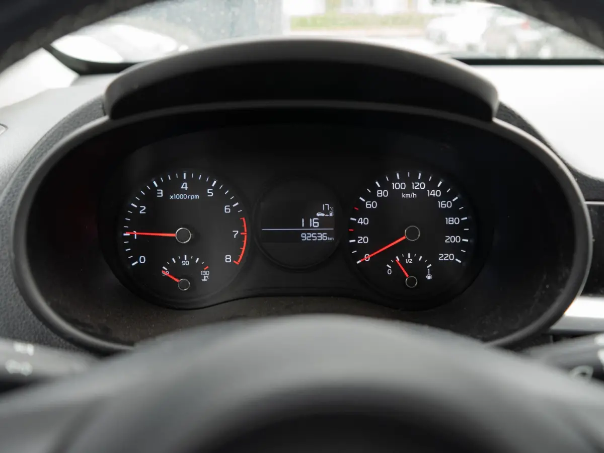 1.0 CVVT Design Edition | Trekhaak | Navigatie | Achteruitrijcamera | Climate control |