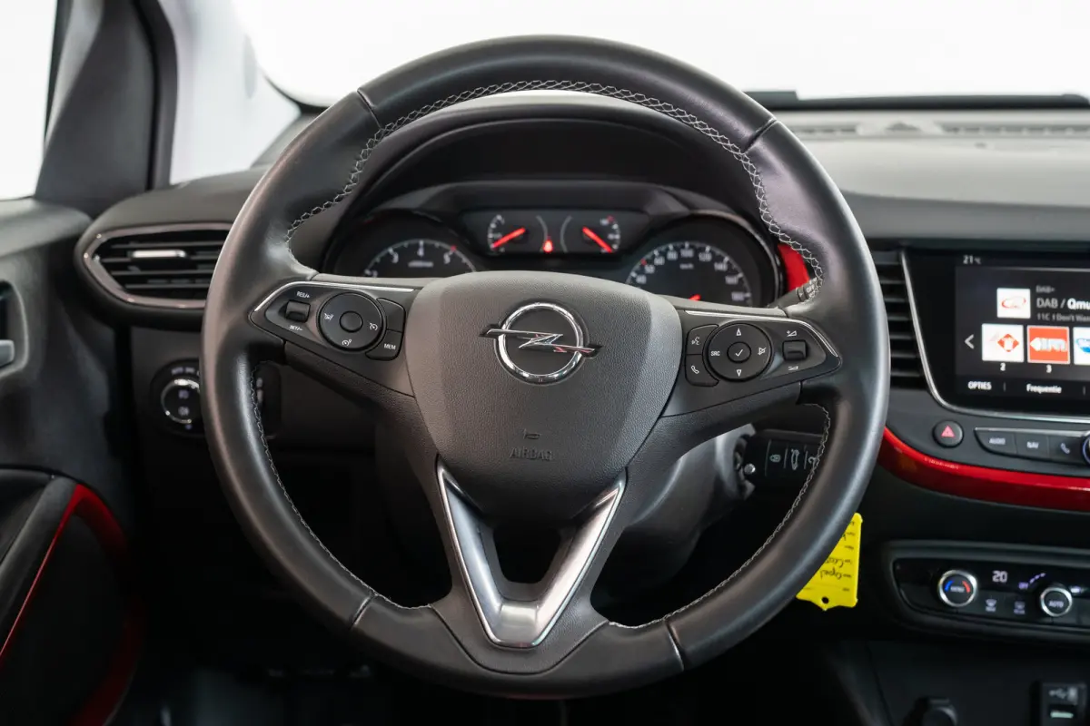 1.2 Turbo GS Line | Camera | Navigatie | Climate Controle | Parkeersensoren | Apple Carplay & Android Auto | Comfort Stoelen |