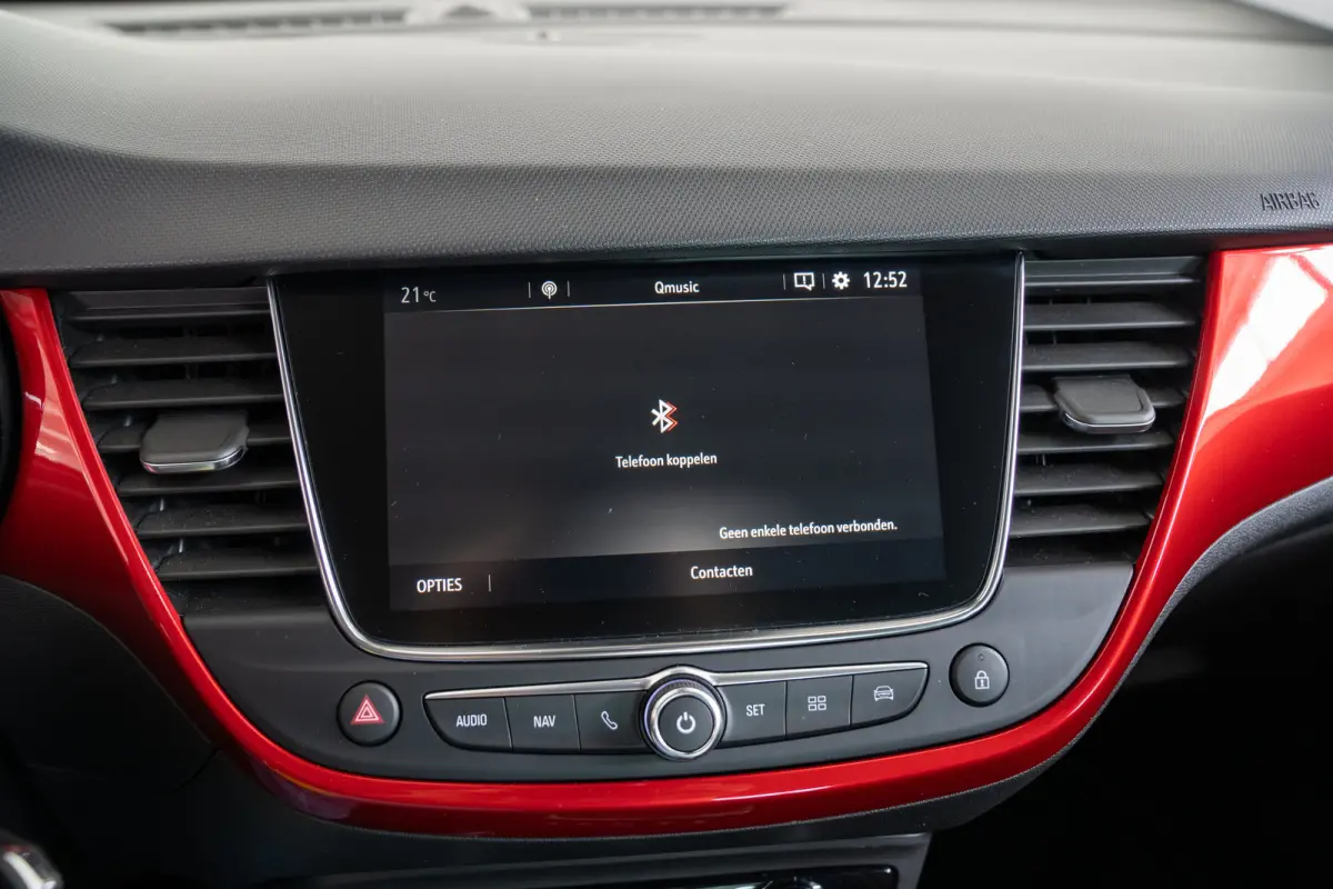 1.2 Turbo GS Line | Camera | Navigatie | Climate Controle | Parkeersensoren | Apple Carplay & Android Auto | Comfort Stoelen |