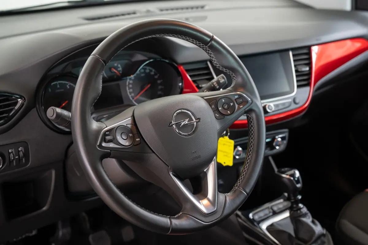 1.2 Turbo GS Line | Camera | Navigatie | Climate Controle | Parkeersensoren | Apple Carplay & Android Auto | Comfort Stoelen |