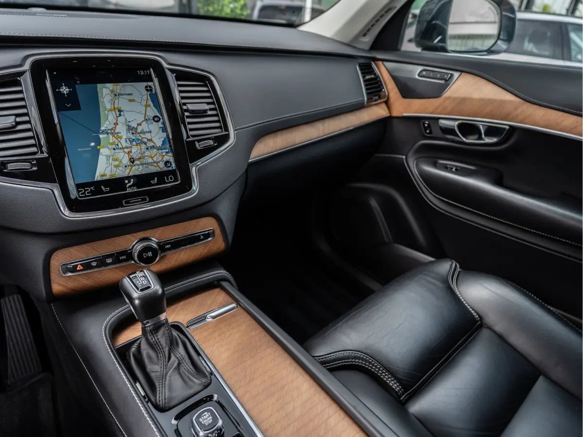 2.0 T6 AWD Inscription | Memory | H/K Sound | 2700KG Trekgewicht |