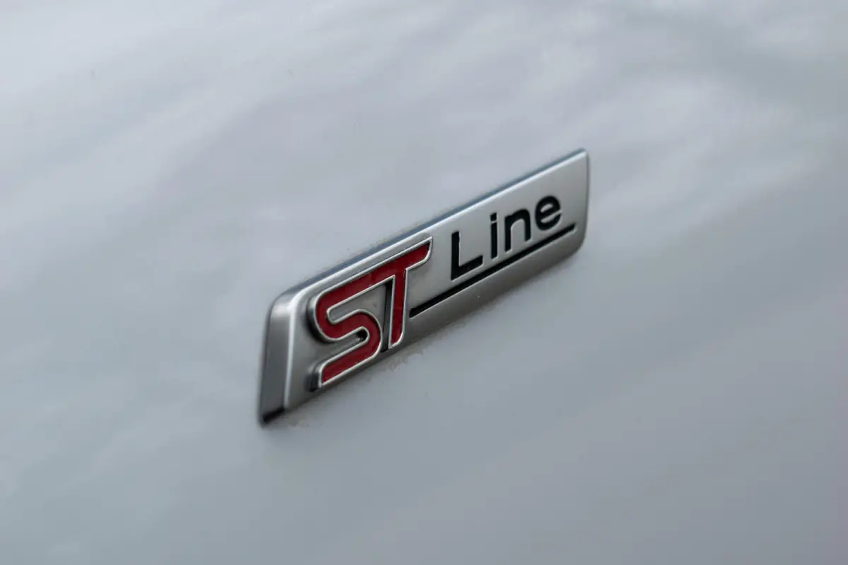 1.0 EcoBoost ST-Line|1e EIGENAAR|STOEL-STUUR-VOORRUIT VERWARMD|KEYLESS|CLIMATE|CARPLAY|PDC|CRUISE|NAVI|DAB+
