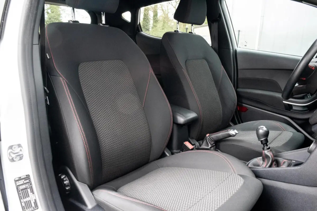 1.0 EcoBoost ST-Line|1e EIGENAAR|STOEL-STUUR-VOORRUIT VERWARMD|KEYLESS|CLIMATE|CARPLAY|PDC|CRUISE|NAVI|DAB+