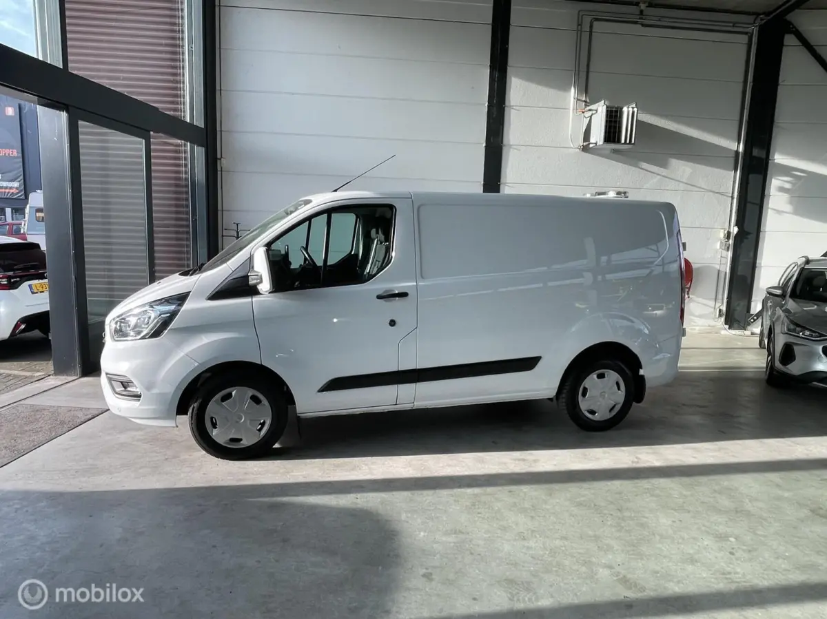 340 2.0 TDCI L1H1 groot scherm