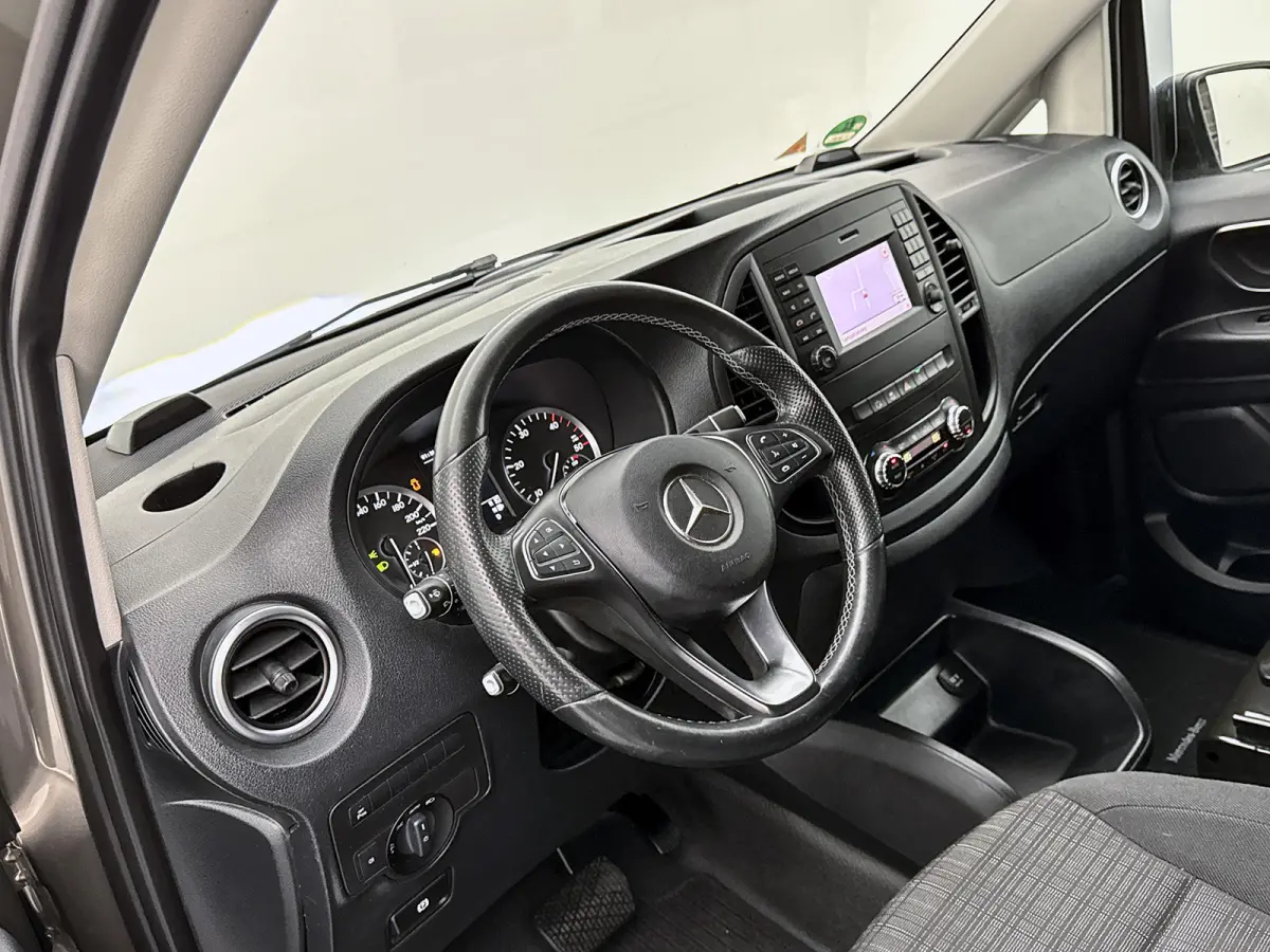 114 CDI Lang DC Led Dubbele cabine Climate control Trekhaak Navigatie Camera Parkeersensoren