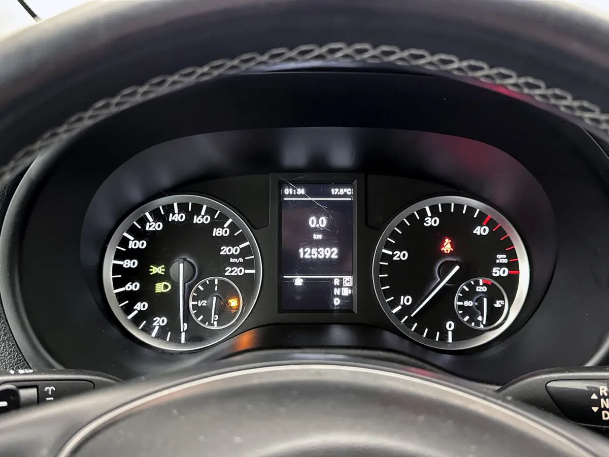 114 CDI Lang DC Led Dubbele cabine Climate control Trekhaak Navigatie Camera Parkeersensoren