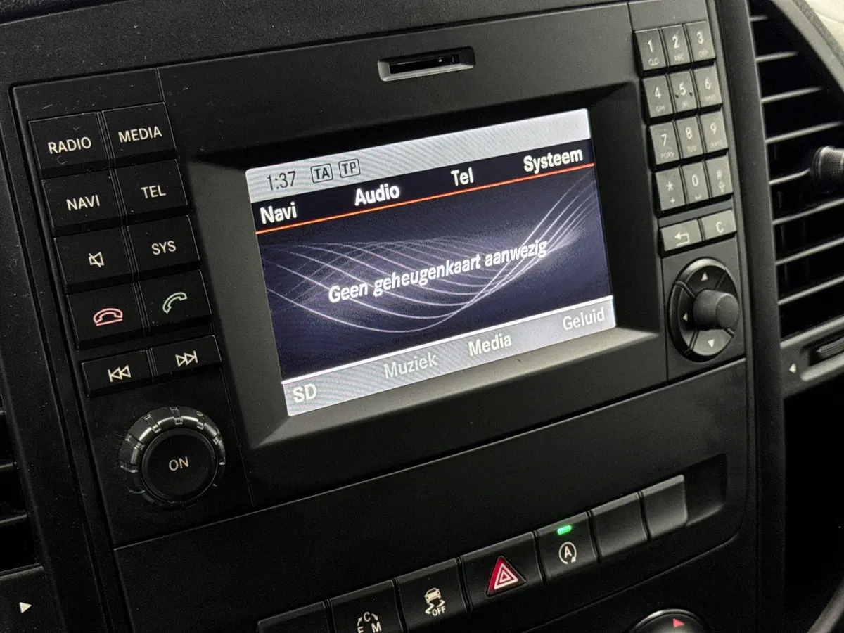 114 CDI Lang DC Led Dubbele cabine Climate control Trekhaak Navigatie Camera Parkeersensoren