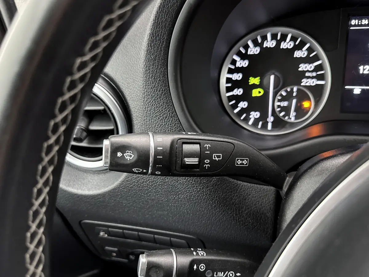 114 CDI Lang DC Led Dubbele cabine Climate control Trekhaak Navigatie Camera Parkeersensoren