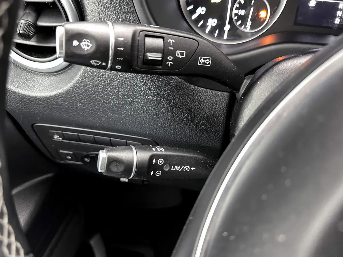 114 CDI Lang DC Led Dubbele cabine Climate control Trekhaak Navigatie Camera Parkeersensoren