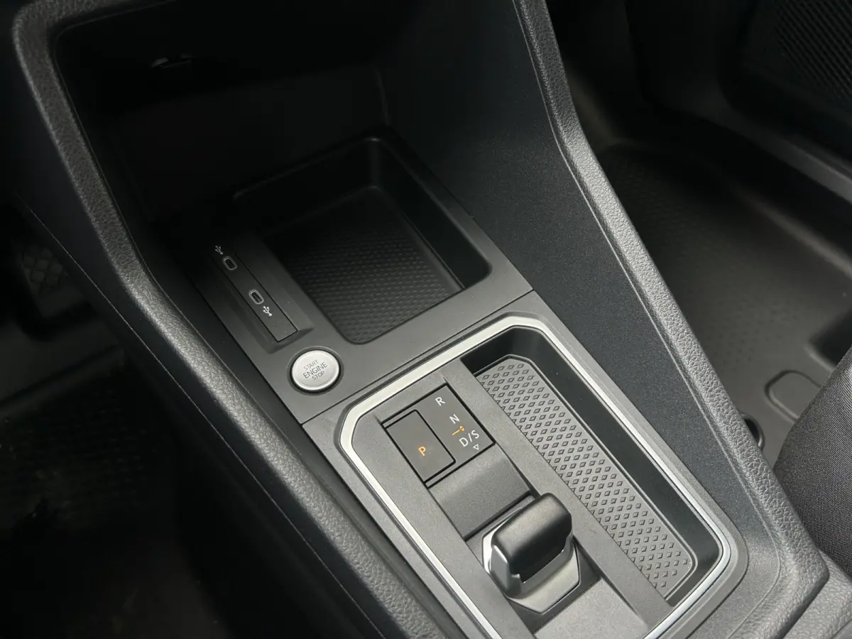 1.5 EcoBoost PHEV L2 | Direct Leverbaar! | Cruise Control | Trekhaak | CarPlay | Navi |