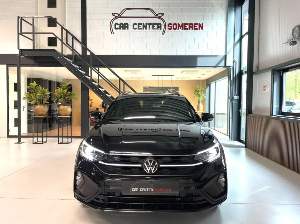 1.5 TSI R-Line Business Black Style/ Cam/ Beats/ IQ LED/ Keyless/ 18"LMV