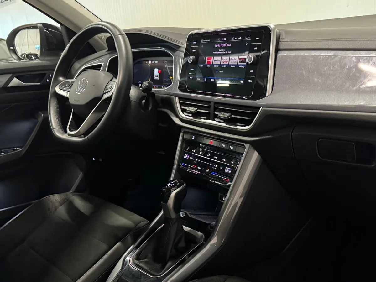 1.5 TSI Style | PANO | IQ LIGHTS | BEATS AUDIO | CAMERA