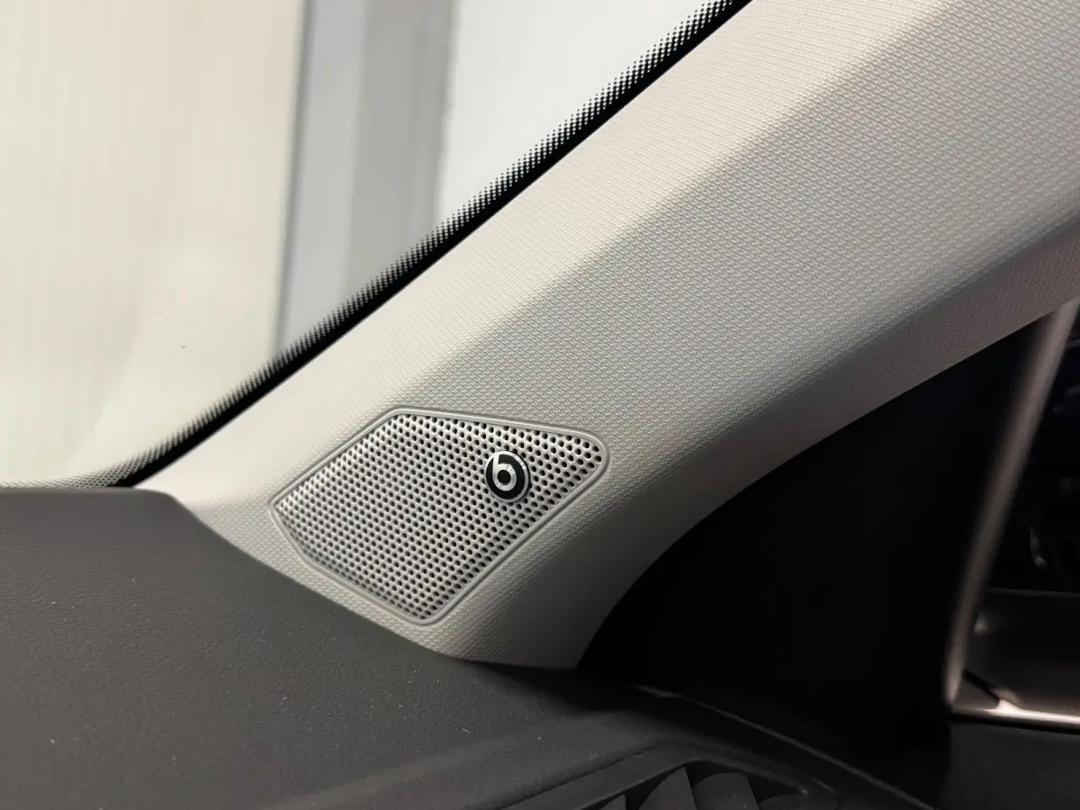 1.5 TSI Style | PANO | IQ LIGHTS | BEATS AUDIO | CAMERA