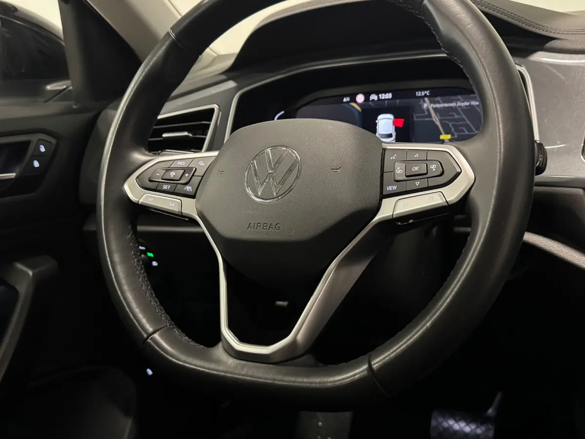 1.5 TSI Style | PANO | IQ LIGHTS | BEATS AUDIO | CAMERA