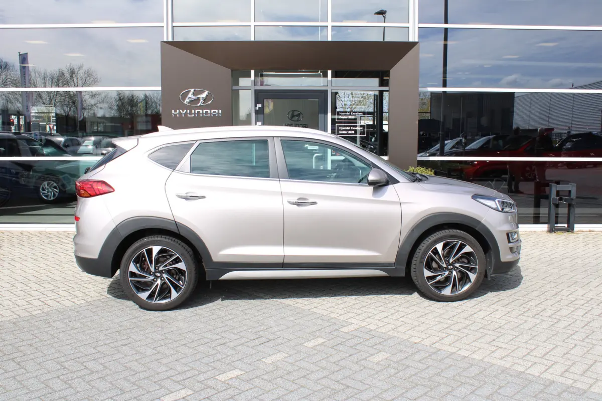 1.6 T-GDI Premium | Automaat | Stoelverwarming voor+achter | Adaptieve Cruise Control | Electrisch verstelbare bestuurderstoel | Trekhaak | Navigatie | | Achterbank in delen neerklapbaar | A