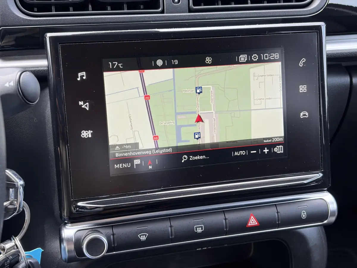 1.2 PureTech Feel Edition 2e Eigenaar,Navi,Carplay,Clima,Cruise,Pdc,Rijstrooksensor,Lm velgen,N.A.P,Net beurt gehad,Bj 12-2017,Apk tot 02-2027